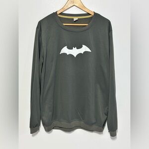 Batman Sweater Mens Size Large Color Gray With Front Logo